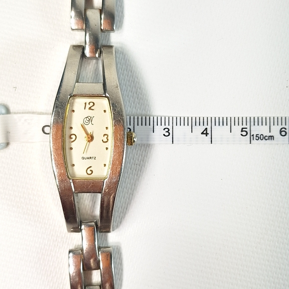 Rochelle Silver Tone Ladies Quartz Wrist Bracelet Watch, New Battery - Picture 8 of 9